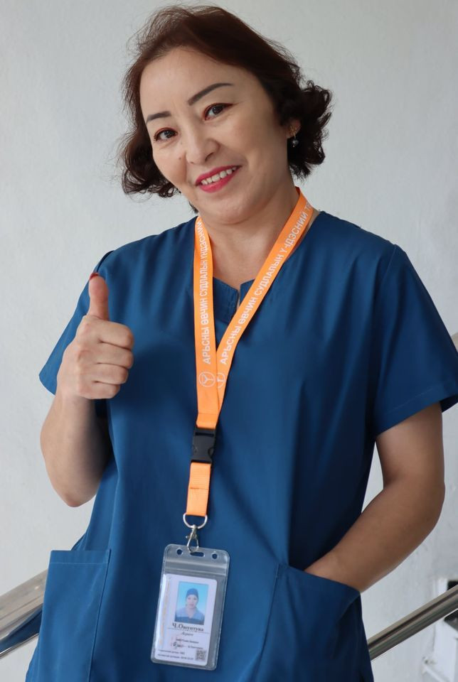 Бидний инээмсэнлэл үйлчлүүлэгчийн нүдээр.