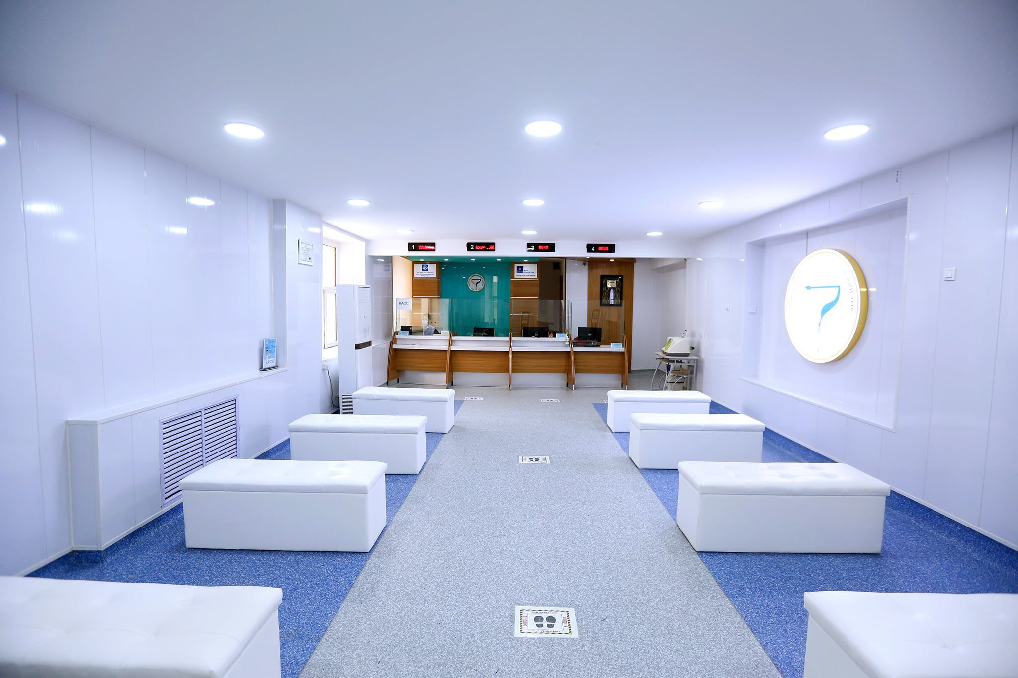 Хувийн эмнэлгүүдэд үзүүлдэг бүх төрлийн гоо заслын үйлчилгээг манай төв үзүүлж байна