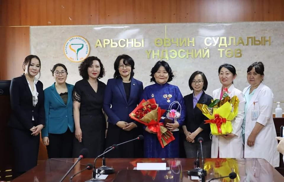 Баяртай мэдээ