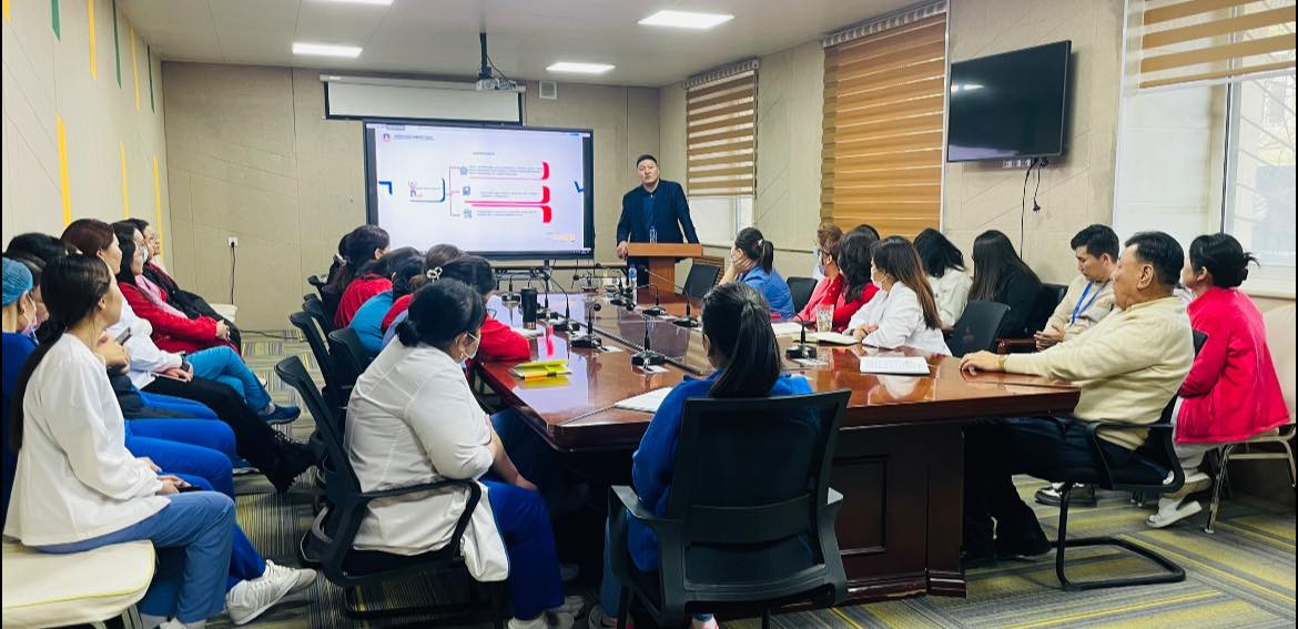 Авилгатай тэмцэх газраас нийт албан хаагчдад “Ашиг сонирхлын зөрчлөөс урьдчилан сэргийлэх, авилгаас ангид байх, соён гэгээрүүлэх” сэдэвт сургалтанд хамрагдлаа.