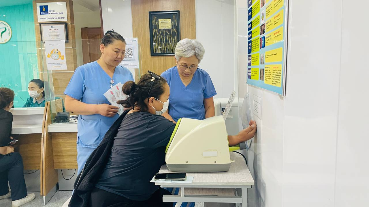 “Цусны даралт” сэдвээр өдөрлөг зохион байгуулсан